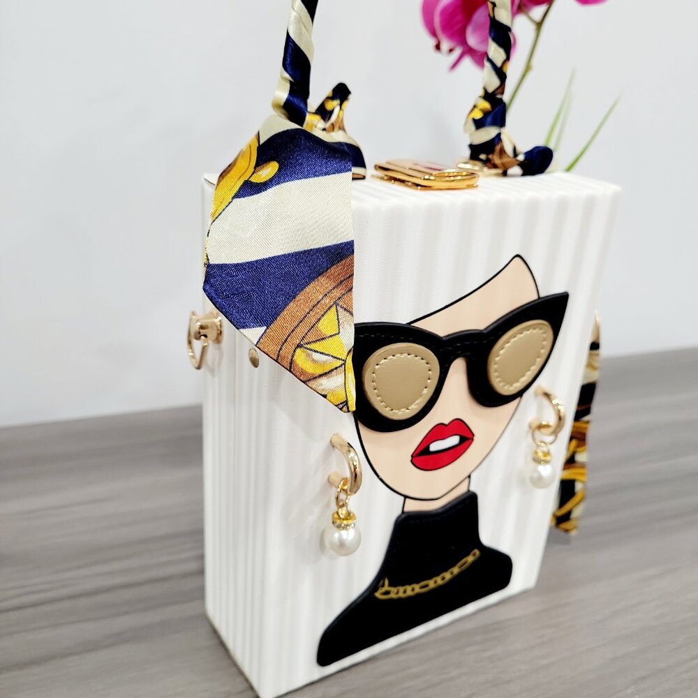 Fashion Lady Face Trendy Box Handbag for Women w/Pearl Earrings, Scarf Handle - Picture 13 of 16